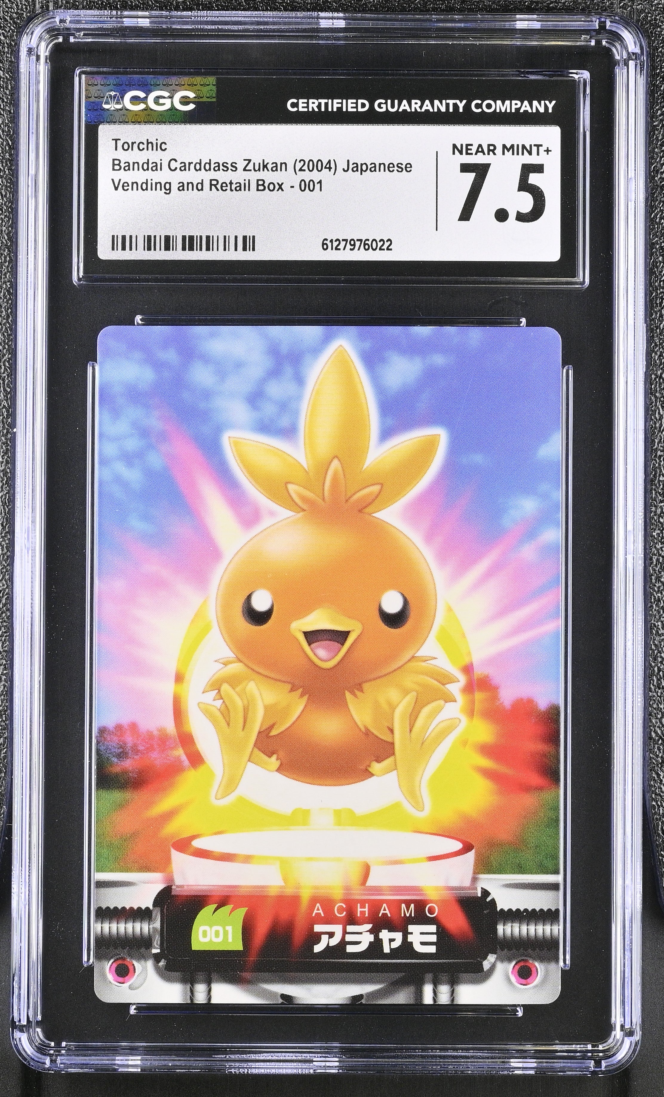 Torchic 001 CGC 7.5 Near Mint+ 2004  Bandai Carddass Zukan Japanese